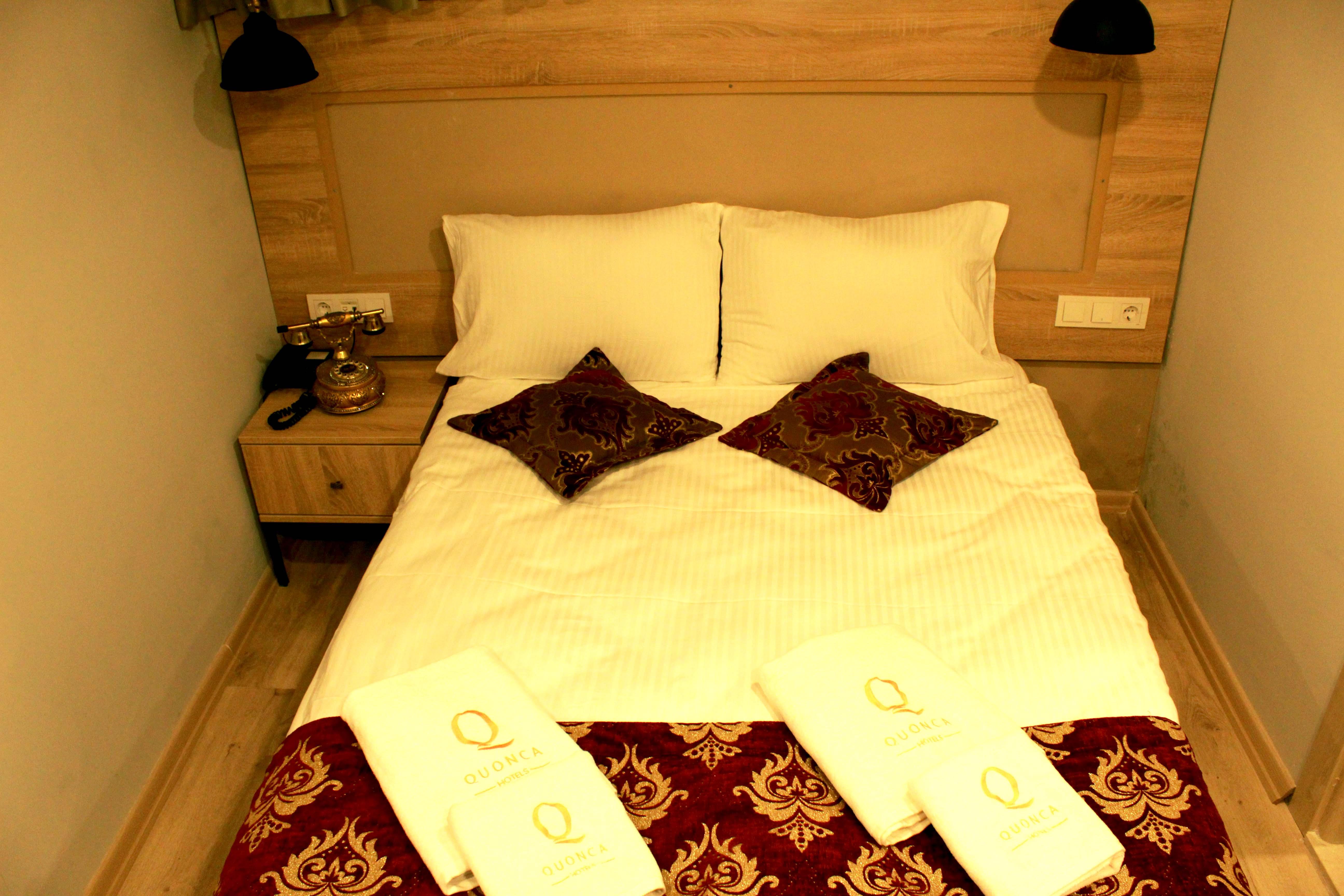 The Reina Hotel Istanbul Bagian luar foto
