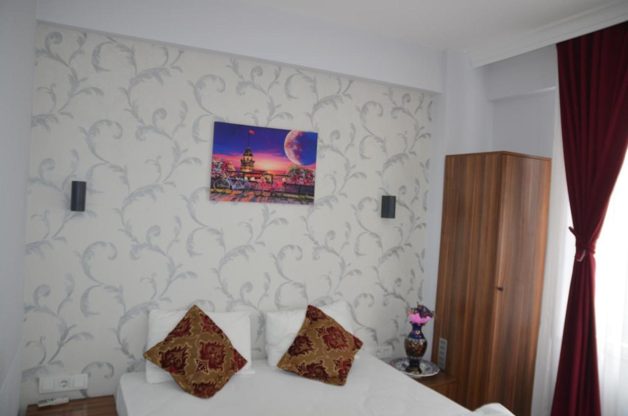 The Reina Hotel Istanbul Bagian luar foto